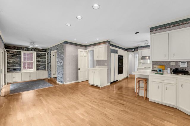 937 Orchard STREET, Racine, WI 53405