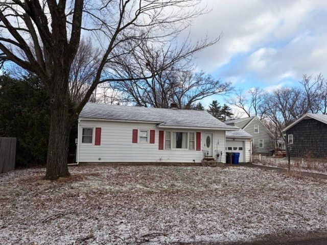 1 Huron Avenue, Essex Junction, VT 05452