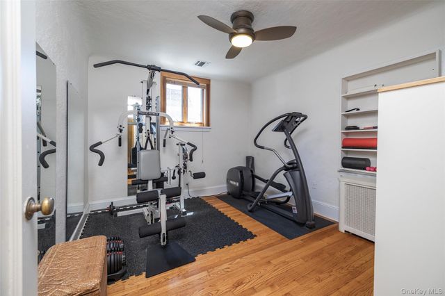 12 May Court, Rockville Centre, NY 11570