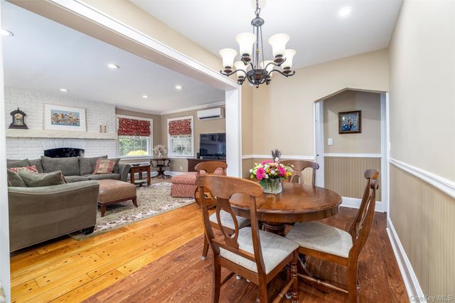 12 May Court, Rockville Centre, NY 11570