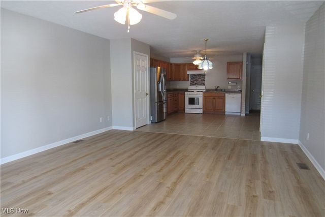 5930 Lake Road W 1602, Ashtabula, OH 44004