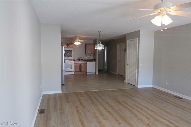 5930 Lake Road W 1602, Ashtabula, OH 44004