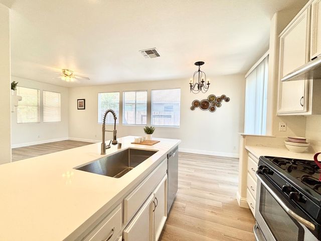 3115 Hawaii Ct, West Sacramento, CA 95691