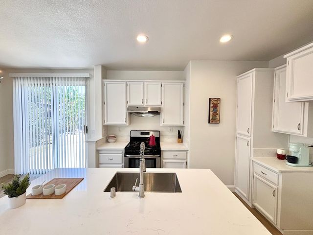 3115 Hawaii Ct, West Sacramento, CA 95691