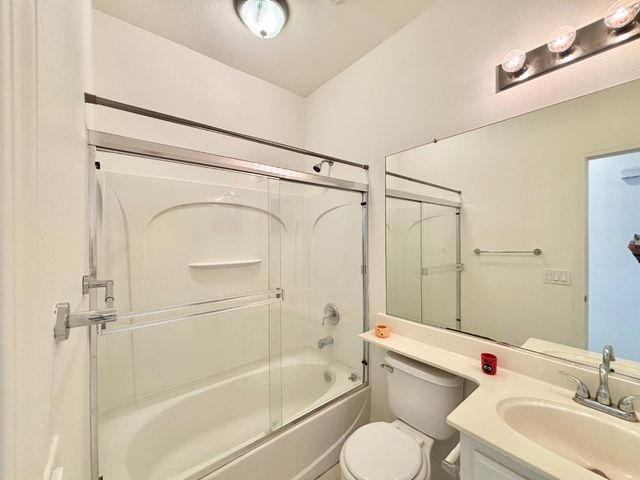 3115 Hawaii Ct, West Sacramento, CA 95691