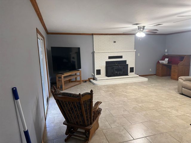 23067 State Hwy 154, Diana, TX 75640