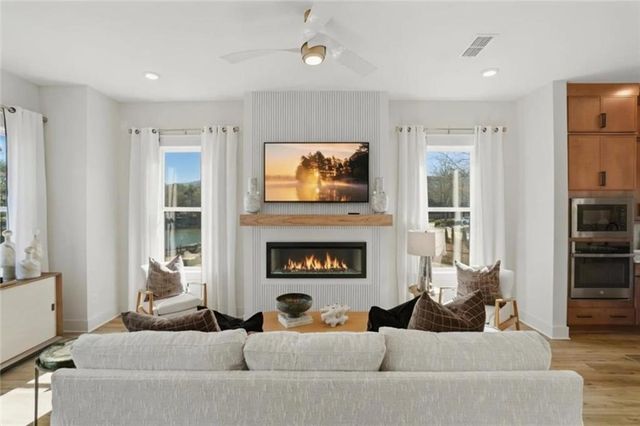 1078 Ascent Place, Atlanta, GA 30328