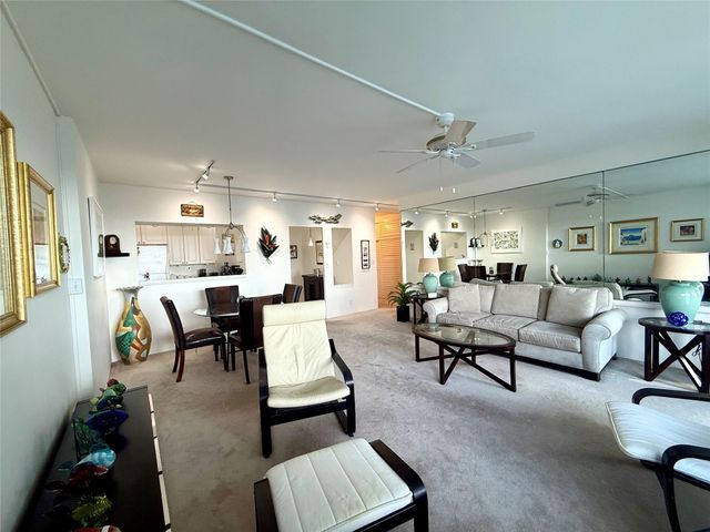 3233 NE 34th St 1120, Fort Lauderdale, FL 33308