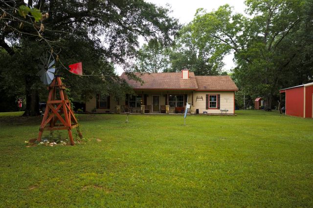 1951 Fm 1514 Road, Coldspring, TX 77331