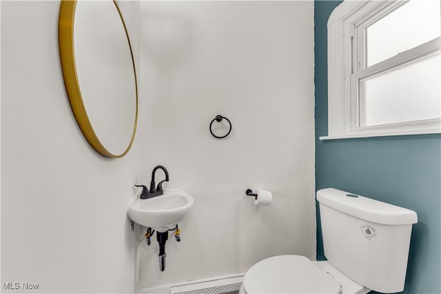 254 E 214th Street, Euclid, OH 44123