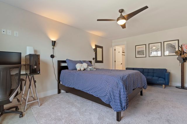 7033 Fiddlers Glen Dr, Arrington, TN 37014