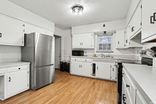 19857 Yoder Street, South Bend, IN 46614