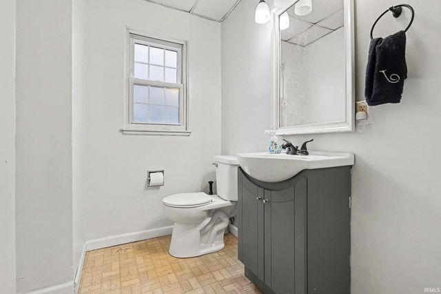 19857 Yoder Street, South Bend, IN 46614