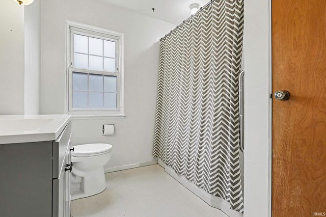 19857 Yoder Street, South Bend, IN 46614