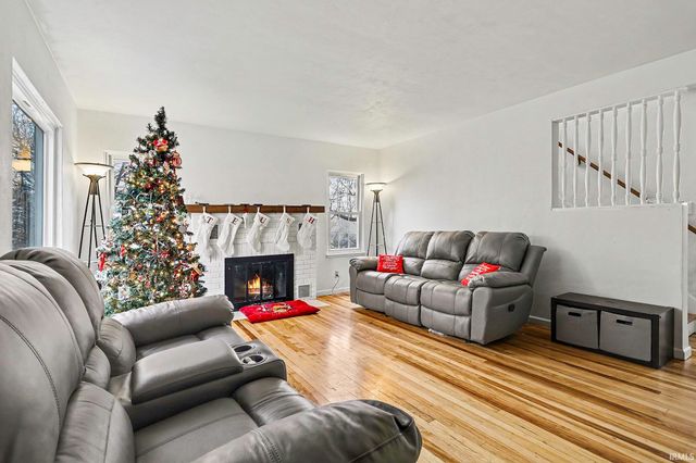 19857 Yoder Street, South Bend, IN 46614