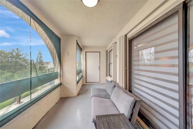 12455 SW 93rd Terrace 403T, Miami, FL 33186