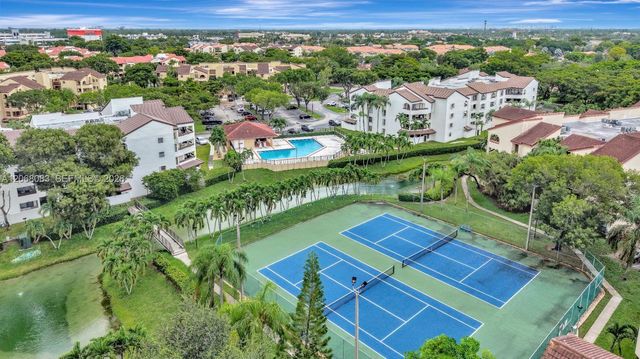 12455 SW 93rd Terrace 403T, Miami, FL 33186