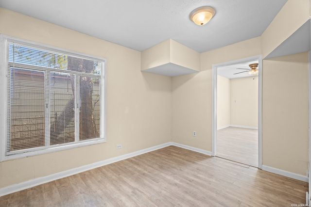 1538 THORAIN BLVD, San Antonio, TX 78201