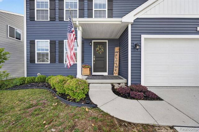 2845 Sycamore River Drive, Fowlerville, MI 48836