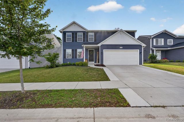 2845 Sycamore River Drive, Fowlerville, MI 48836