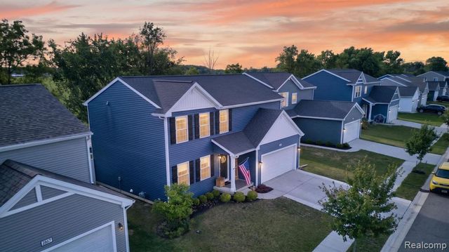 2845 Sycamore River Drive, Fowlerville, MI 48836