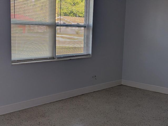 2736 Seneca Avenue, Fort Pierce, FL 34945