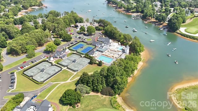 161 Cape Cod Way, Mooresville, NC 28117