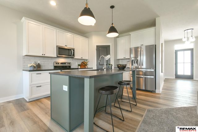 7514 Augustine Avenue, Lincoln, NE 68516