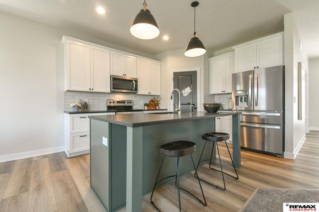 7514 Augustine Avenue, Lincoln, NE 68516