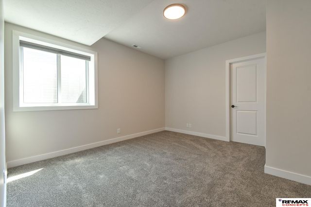 7514 Augustine Avenue, Lincoln, NE 68516