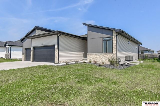 7514 Augustine Avenue, Lincoln, NE 68516