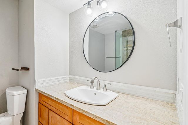 7002 Short Oak Way, Orangevale, CA 95662