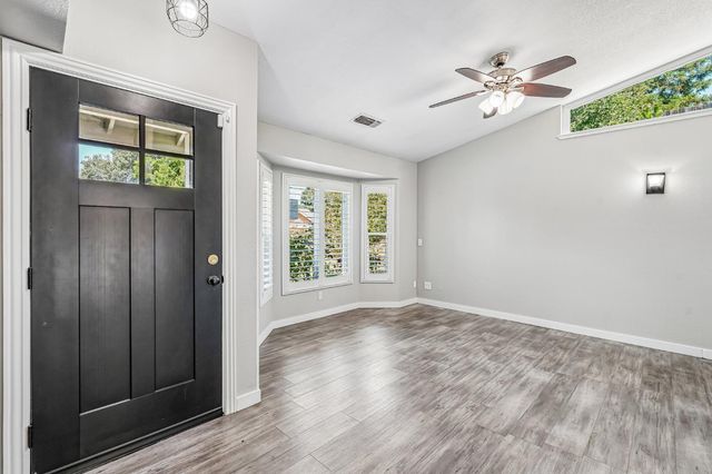 7002 Short Oak Way, Orangevale, CA 95662