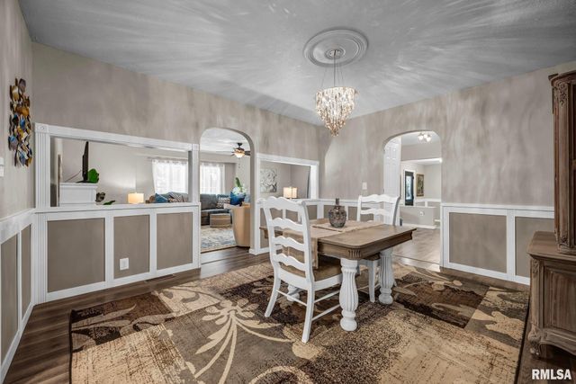 340 HAWTHORNE Circle, Creve Coeur, IL 61610