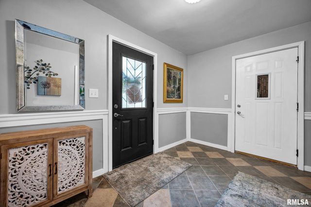 340 HAWTHORNE Circle, Creve Coeur, IL 61610