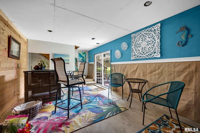 340 HAWTHORNE Circle, Creve Coeur, IL 61610