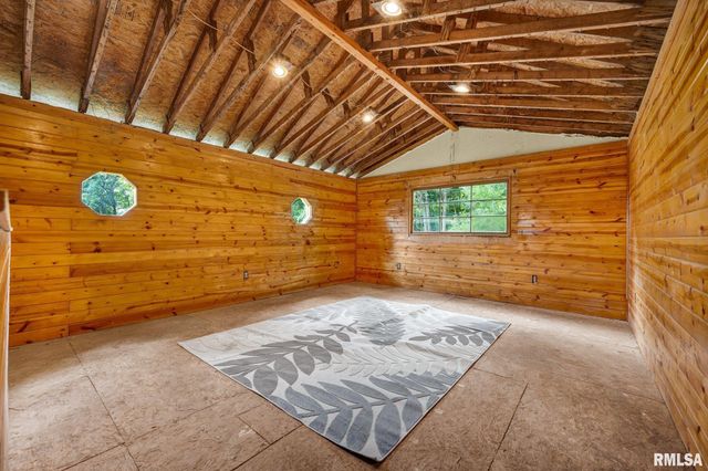 340 HAWTHORNE Circle, Creve Coeur, IL 61610