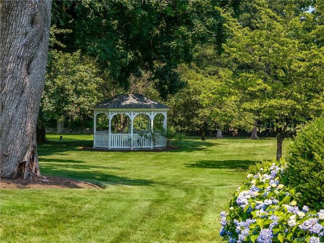 1619 Purchase Street, Purchase, NY 10577