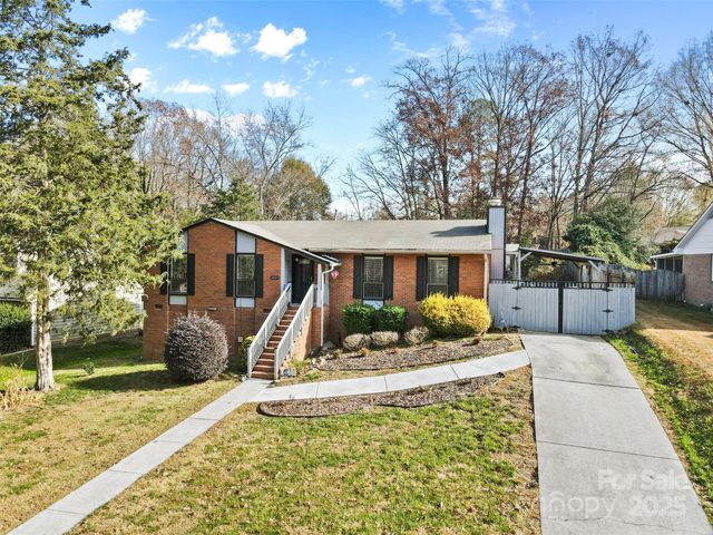 6221 Thermal Road, Charlotte, NC 28211
