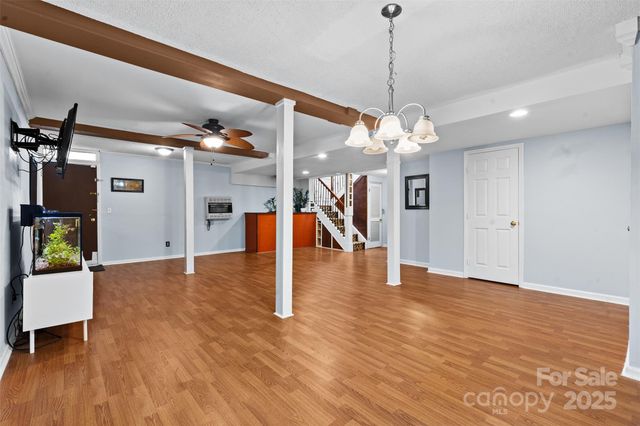 6221 Thermal Road, Charlotte, NC 28211