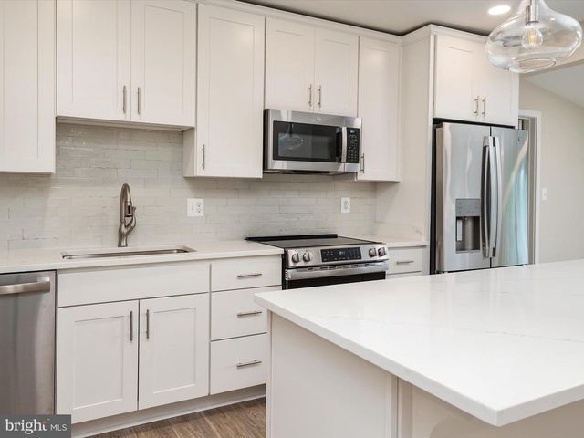 7847 LEYMAR RD, Glen Burnie, MD 21060