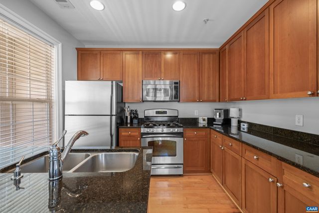 1051 Glenwood Station Ln Unit 102, Charlottesville, VA 22901