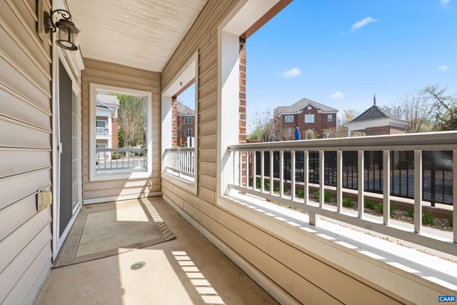 1051 Glenwood Station Ln Unit 102, Charlottesville, VA 22901