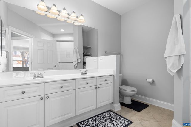 1051 Glenwood Station Ln Unit 102, Charlottesville, VA 22901