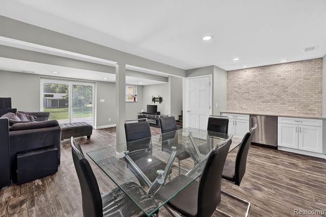 6324 Lucas Road, Flint, MI 48506