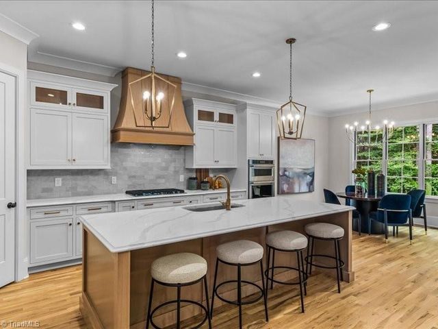 7521 Shadow Creek Drive, Summerfield, NC 27358
