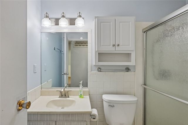 7106 Chatlake Drive, Huber Heights, OH 45424