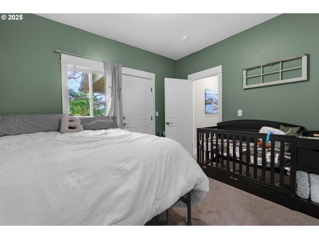 2344 ROYAL VIEW Dr, Seaside, OR 97138