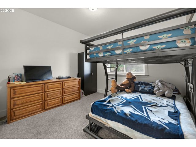 2344 ROYAL VIEW Dr, Seaside, OR 97138