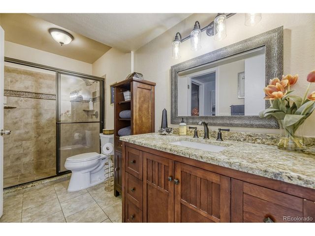 5745 W Atlantic Pl W 208, Lakewood, CO 80227